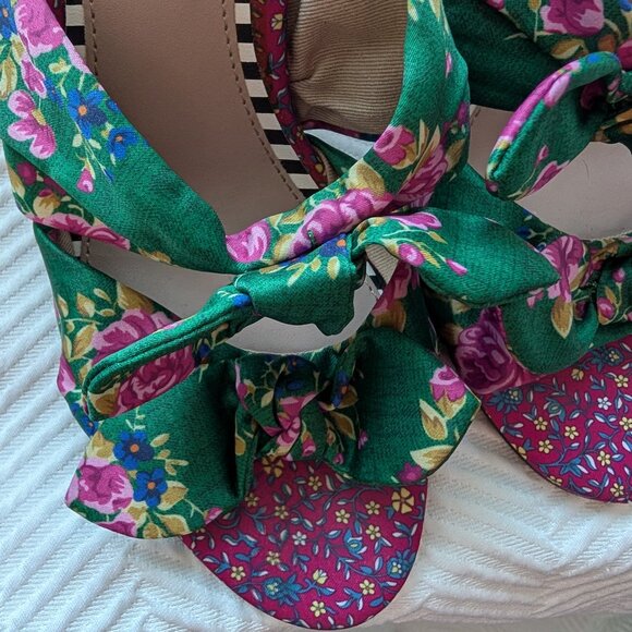 Betsey Johnson The Rumors Floral Dress Sandal Slip-On Mules Size 8.5 - Picture 5 of 10